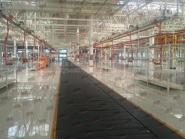 駕駛室裝配線(xiàn)